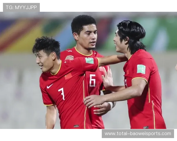 中国足球历史上表现最突出的球员是谁？他的传奇与贡献不可忽视