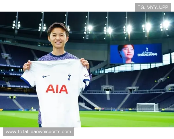 中国女足球星王霜：从青训到世界舞台的奋斗历程与辉煌成就