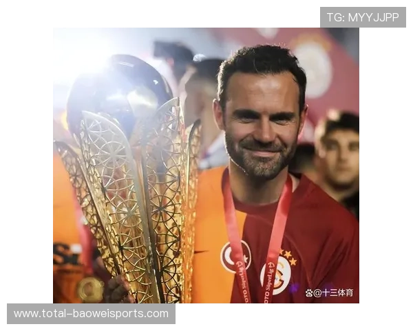 从贫民窟到绿茵场足球巨星的传奇逆袭之路