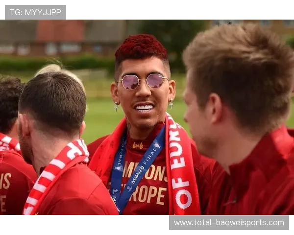 德国足球两大奇葩球星全解析：另类风格与离经叛道的职业之路