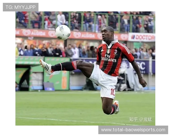 足球球星腿型雕塑的创作灵感与艺术价值探析